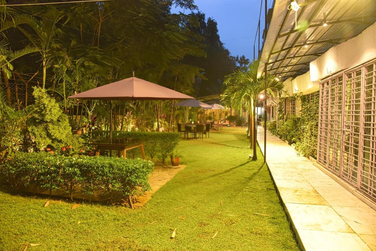 Royal Palms Luxury Service Apartment Nagpur Extérieur photo
