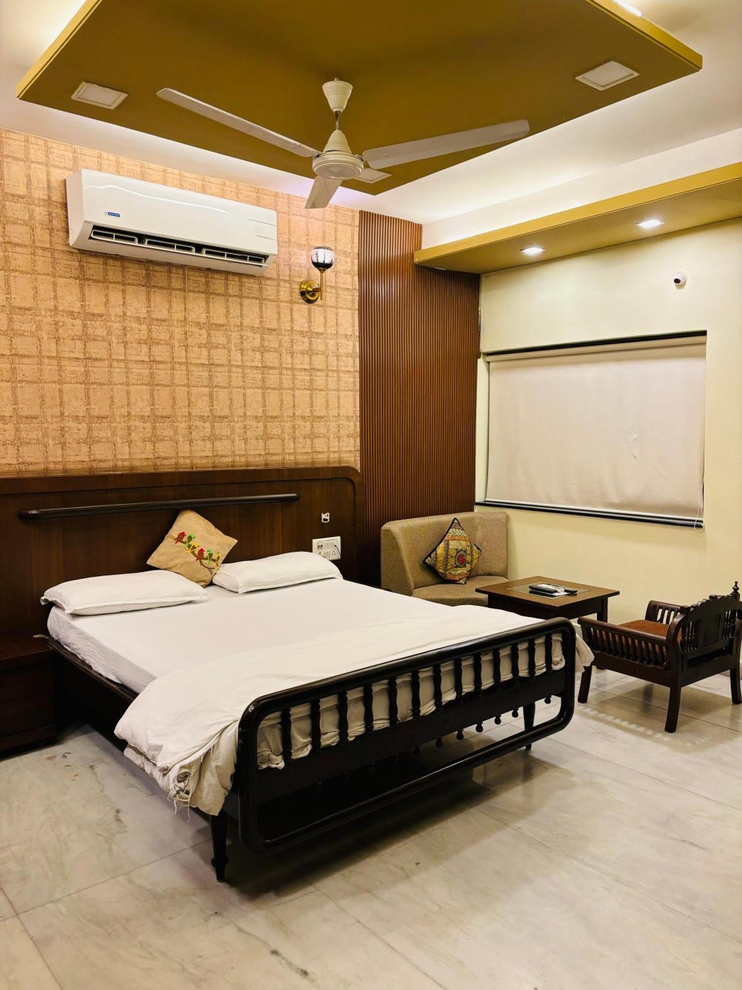 Royal Palms Luxury Service Apartment Nagpur Extérieur photo
